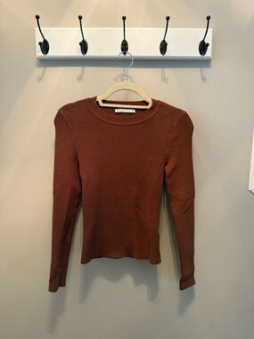Abercrombie & Fitch Ribbed Long-Sleeve Crewneck Top - Rust Brown
